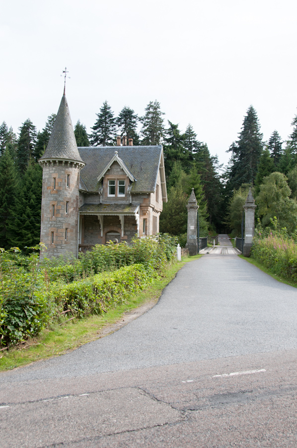 Ardverikie House, Gate Lodge, Bridge