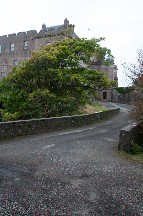 Skye, Dunvegan Castle, Bridge