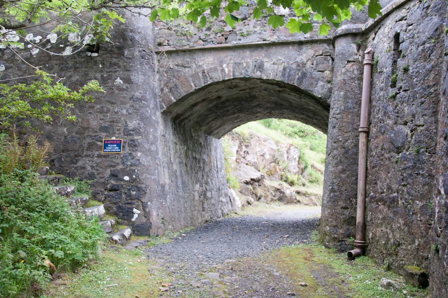 Skye, Dunvegan Castle, Bridge